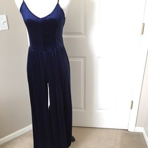 Women's Velvet Jumpsuit Large